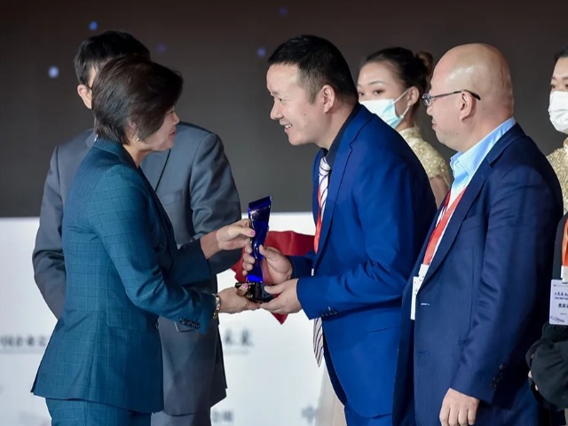 c7f1fbeb0d0894771ae7181d312603d2