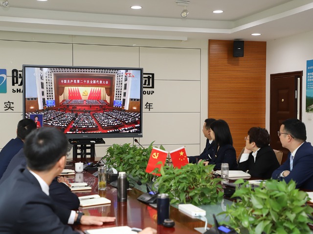 e8a15b64ff1c674602984b7b19251eea